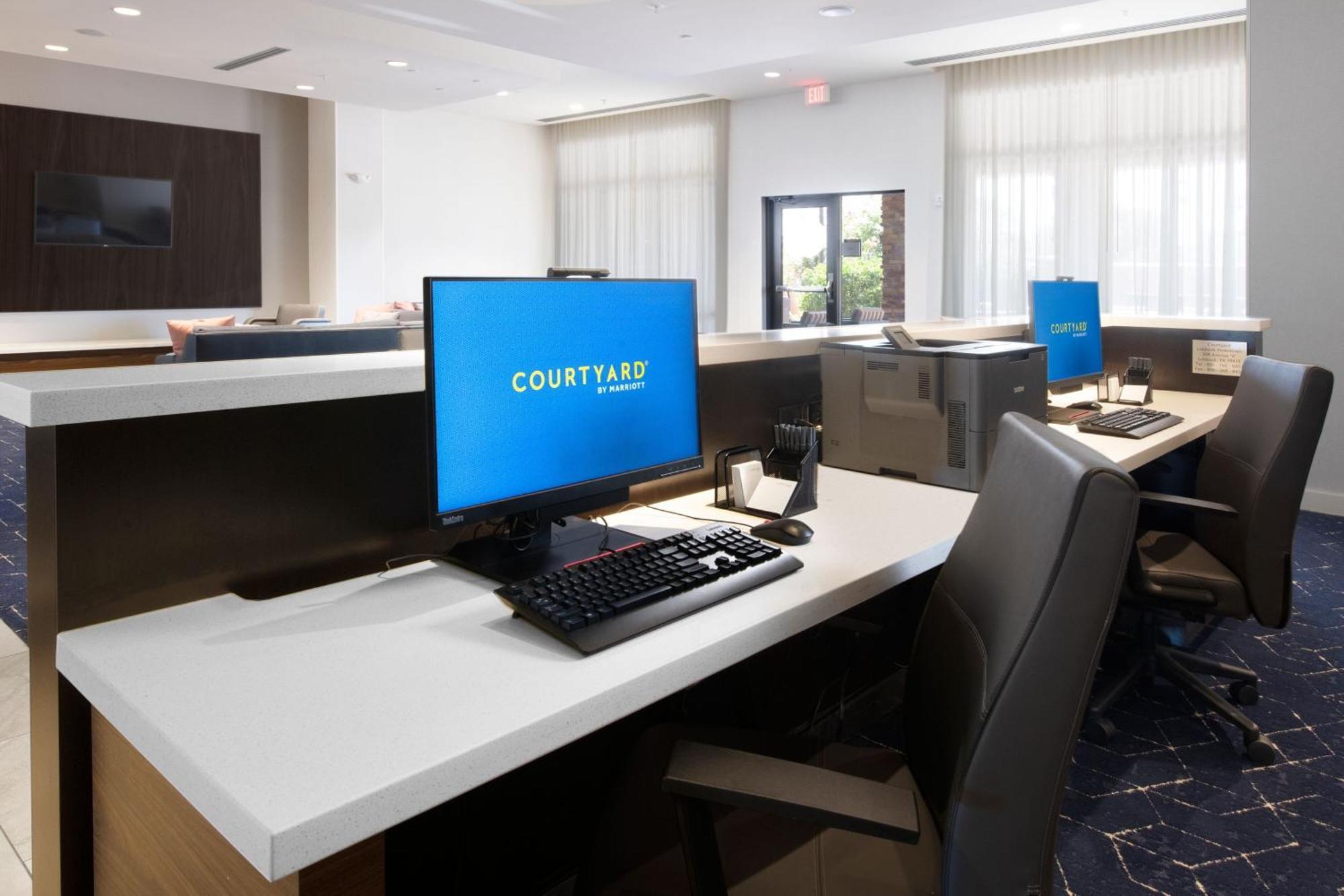 Courtyard By Marriott Lubbock Downtown/University Area Екстериор снимка