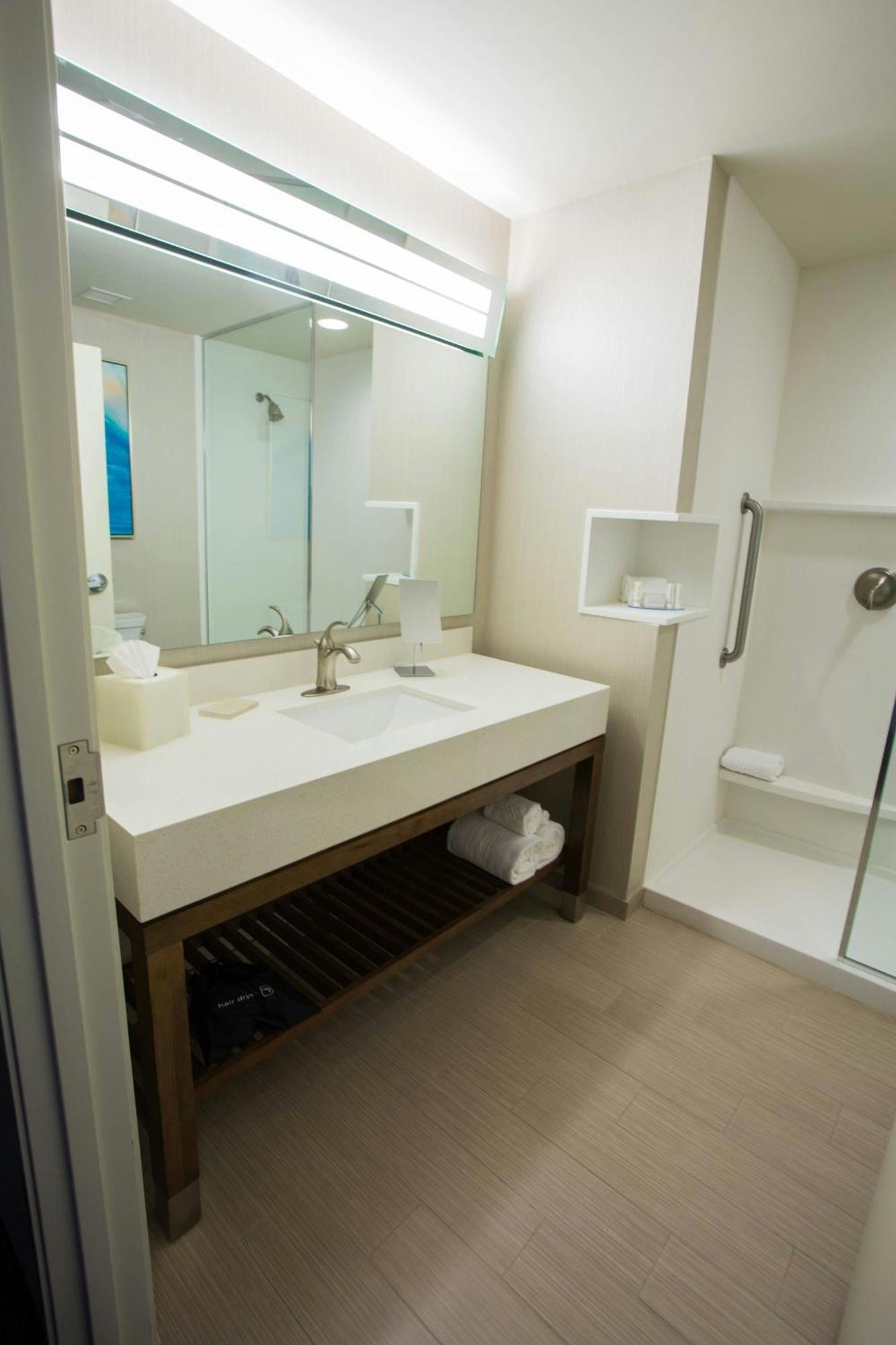 Courtyard By Marriott Lubbock Downtown/University Area Екстериор снимка